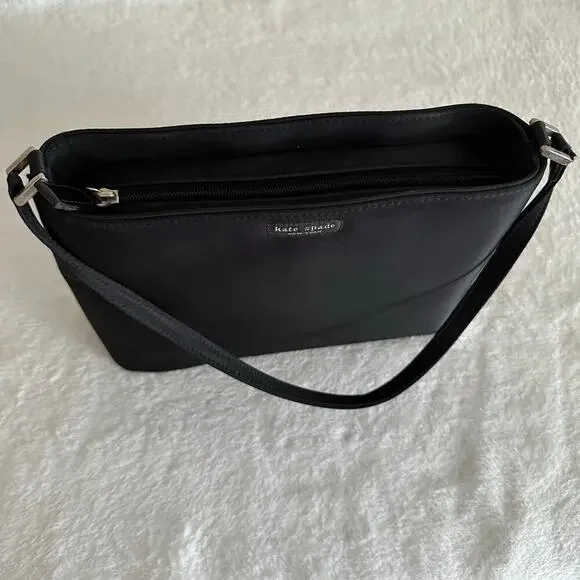 Kate Spade Black Nylon Shoulder Bag Sleek Minimal Y2K Classic Chic Clean Girl - Picture 7 of 16